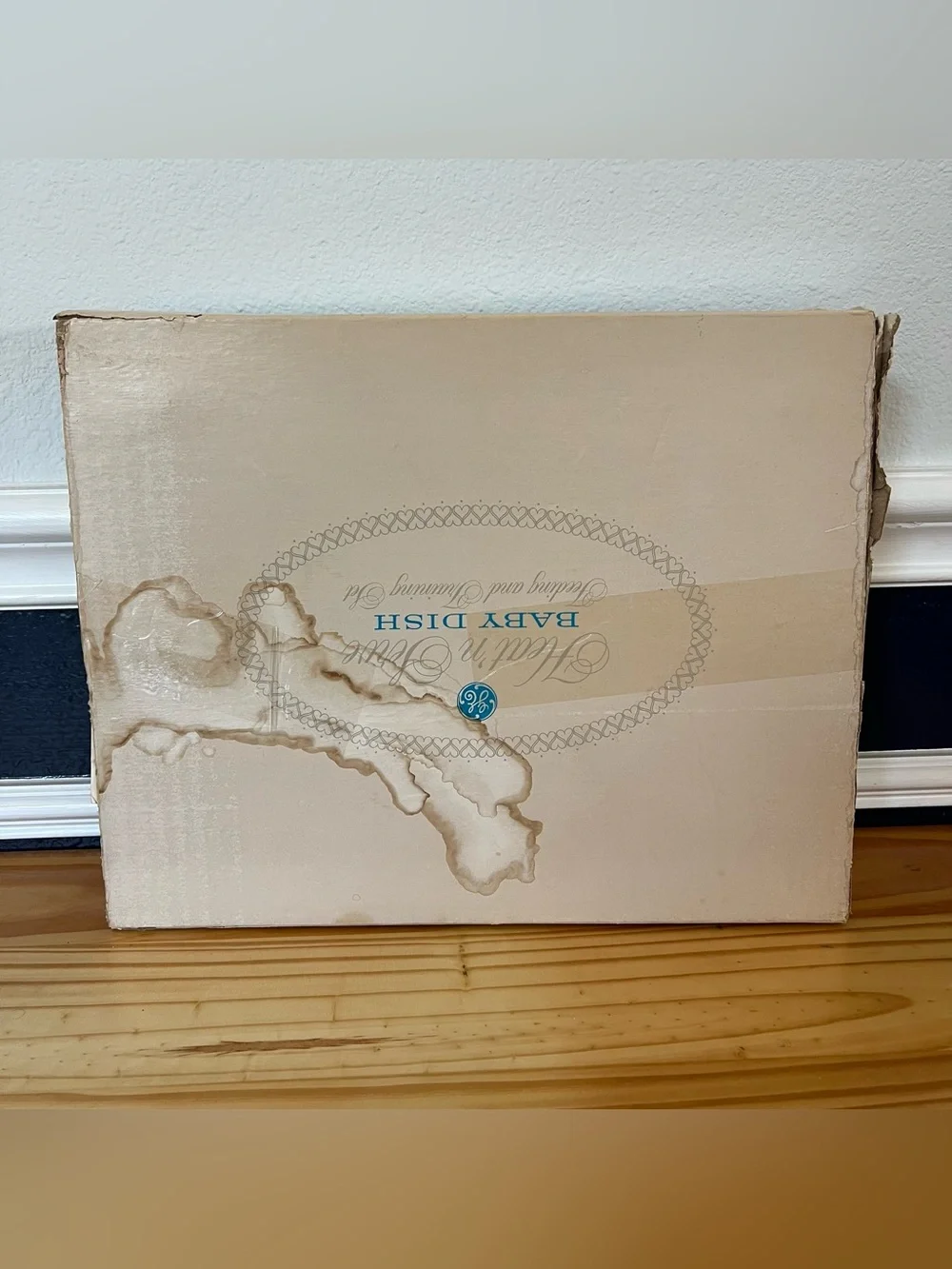 Vintage G.E. Heat N Serve Baby Dish Feeding and Training Set